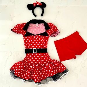 Minnie Mouse Halloween costume